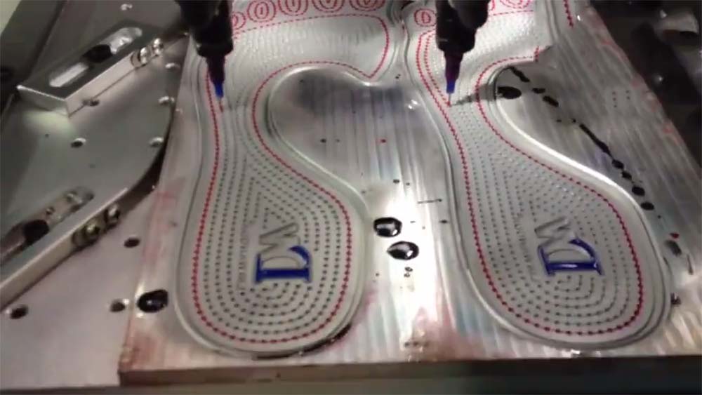 义乌拖鞋厂家购入全自动蘑菇视频在线观看MV看片